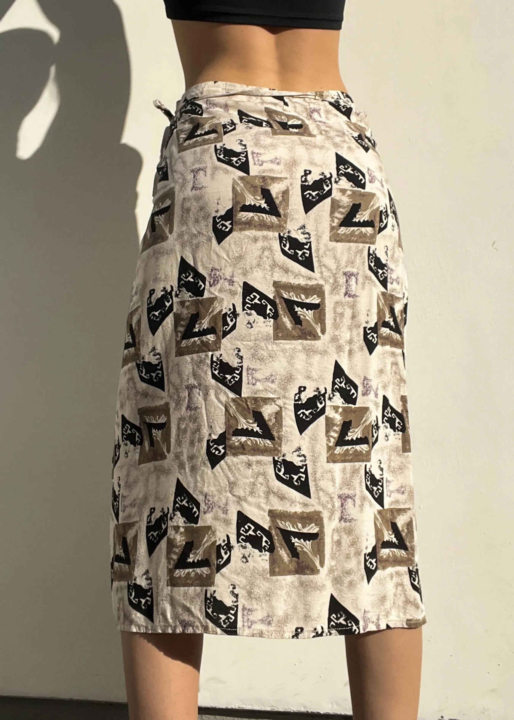 90’s Printed Midi Wrap Skirt (S-L)