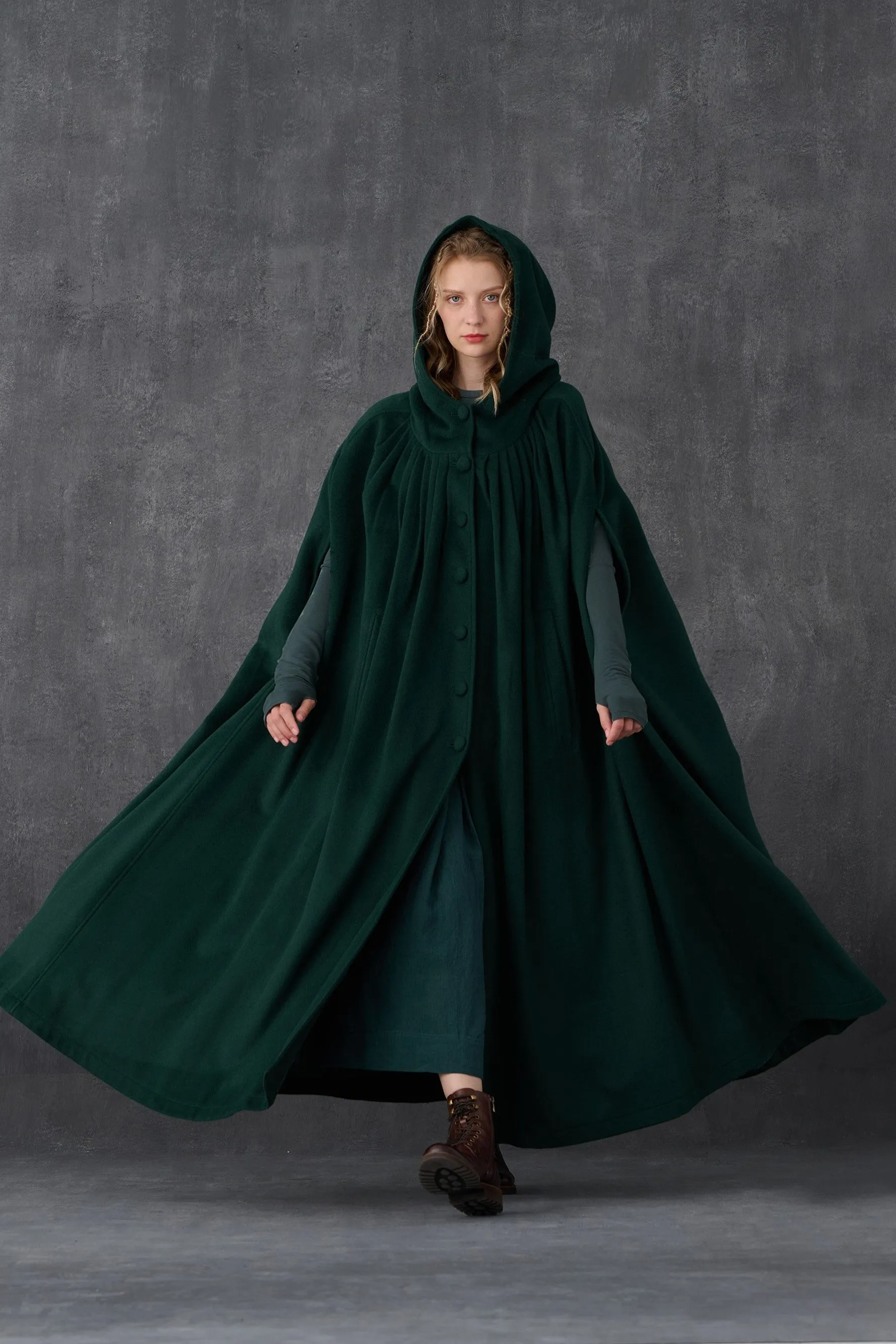 ARIEL 14 | HOODED WOOL CLOAK COAT