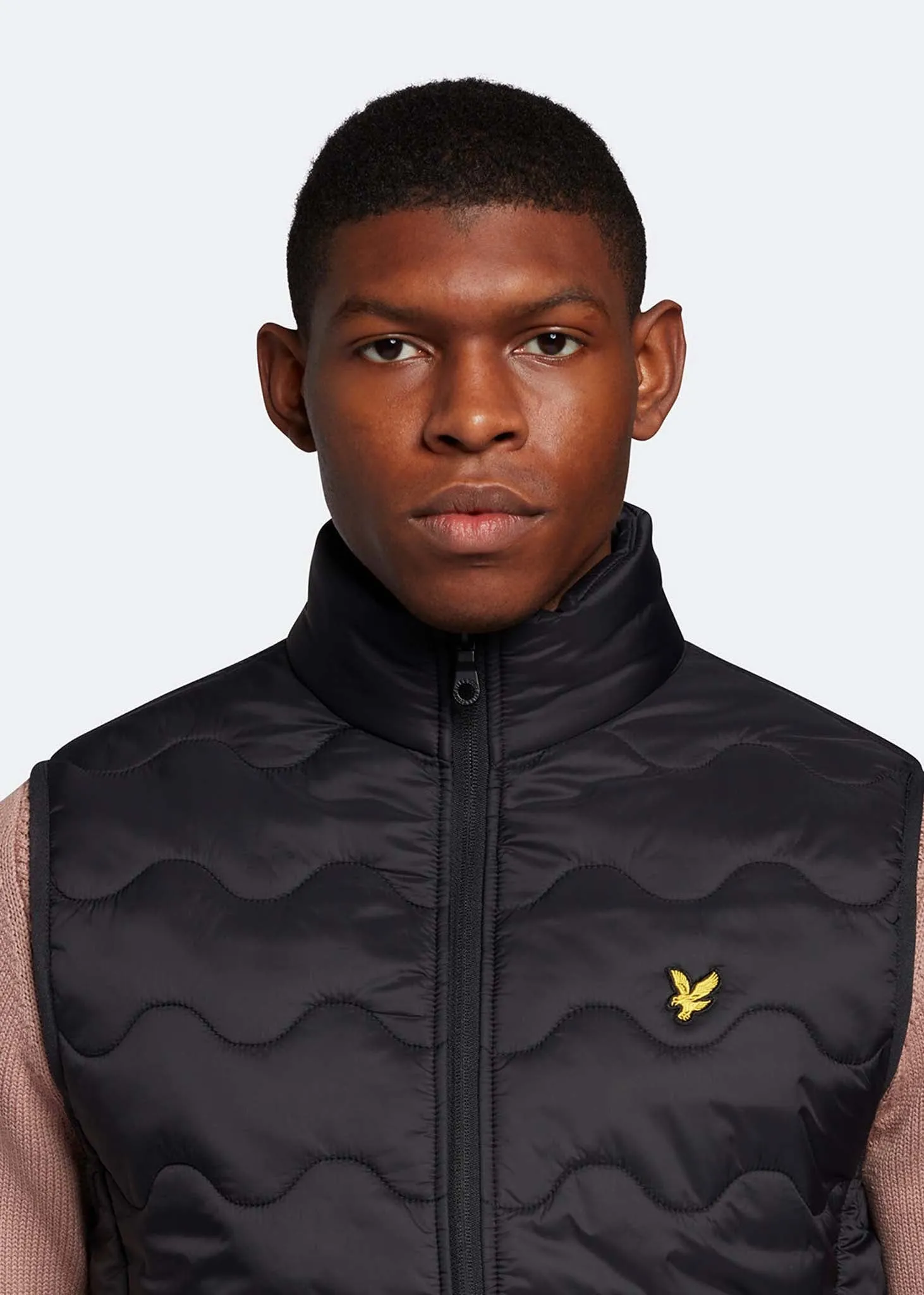 Crest quilted gilet - jet black