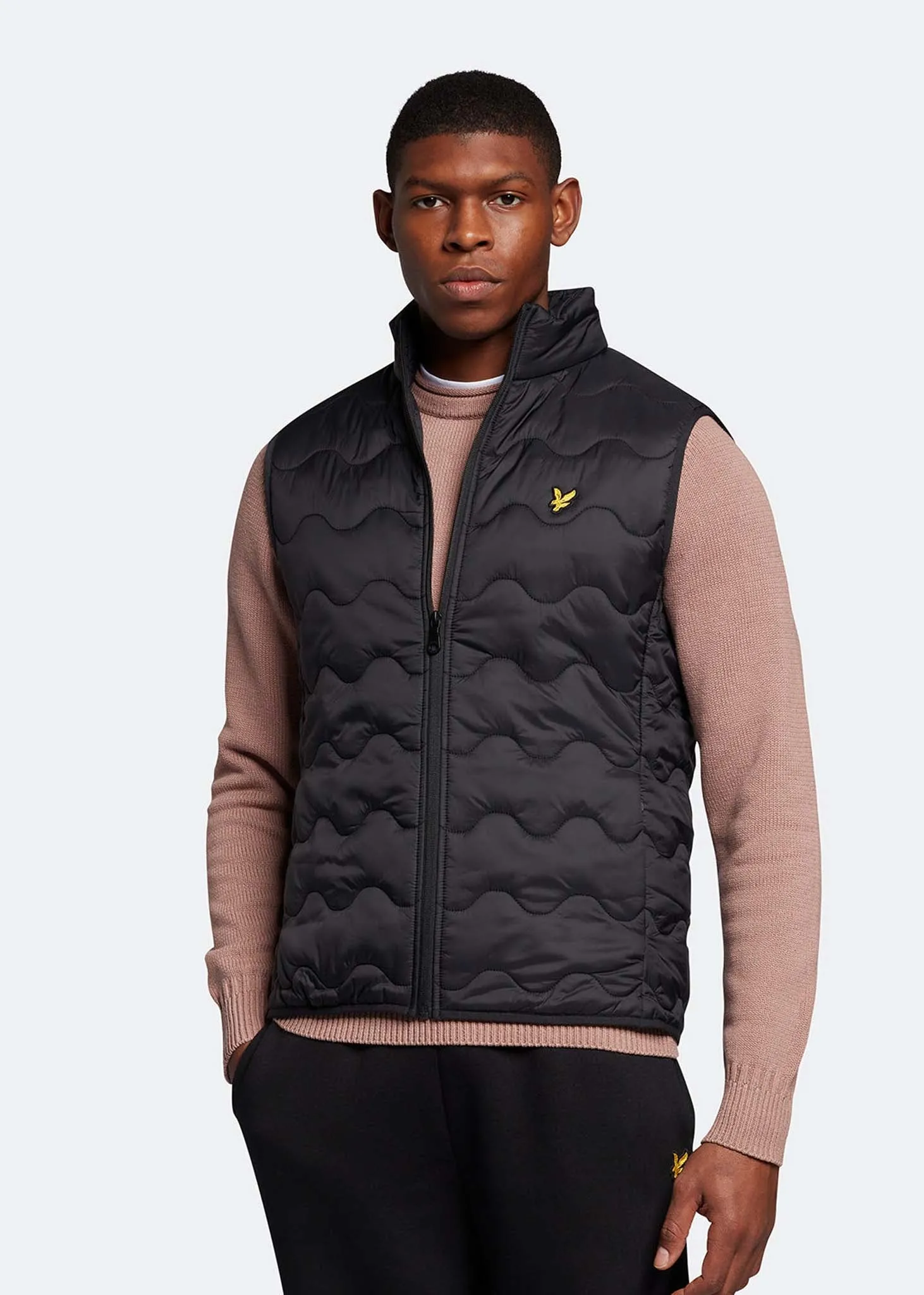 Crest quilted gilet - jet black