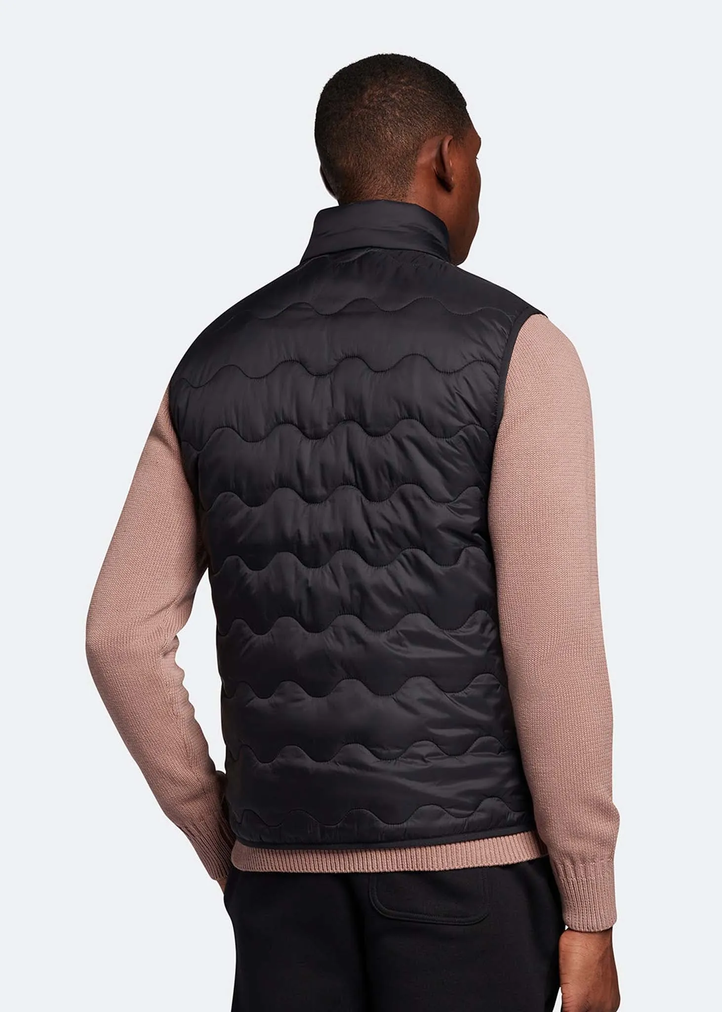 Crest quilted gilet - jet black