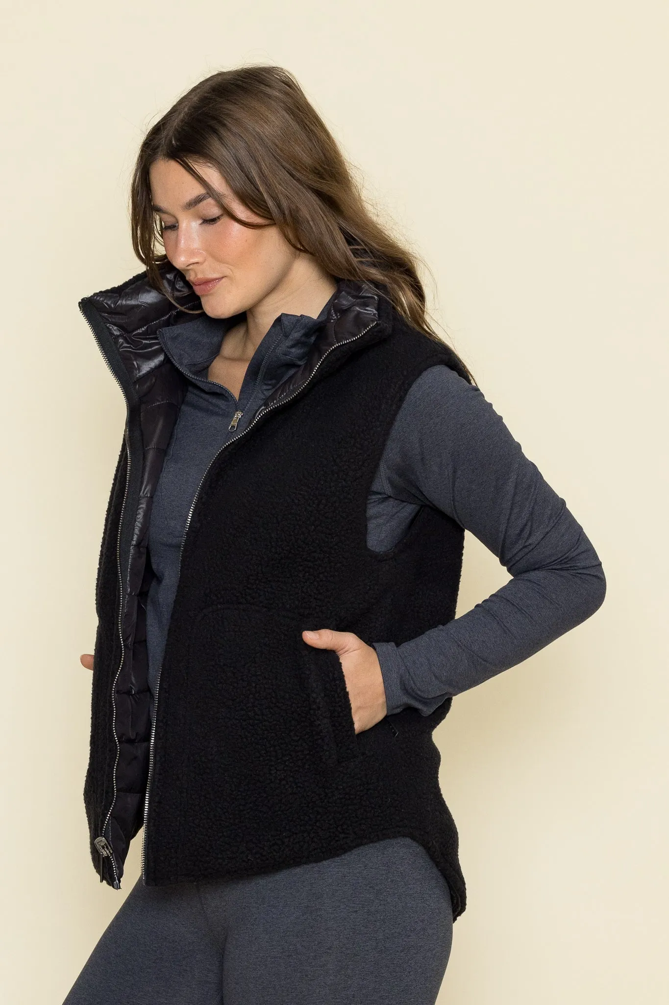 Ellis Reversible Quilt Gillet