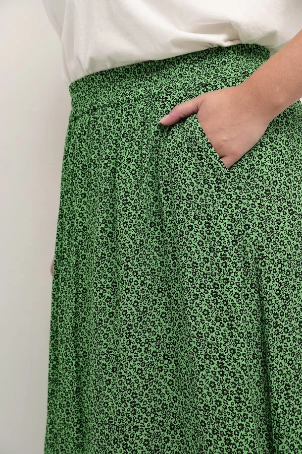 Kaffe Curve Ami Skirt in Green Flower