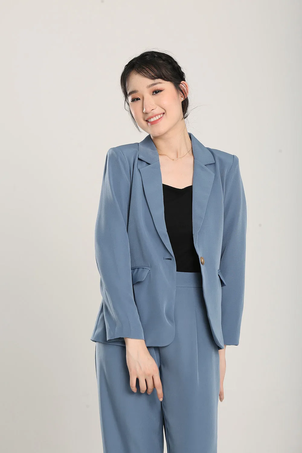 Lorette Tailored Blazer in Muted Blue