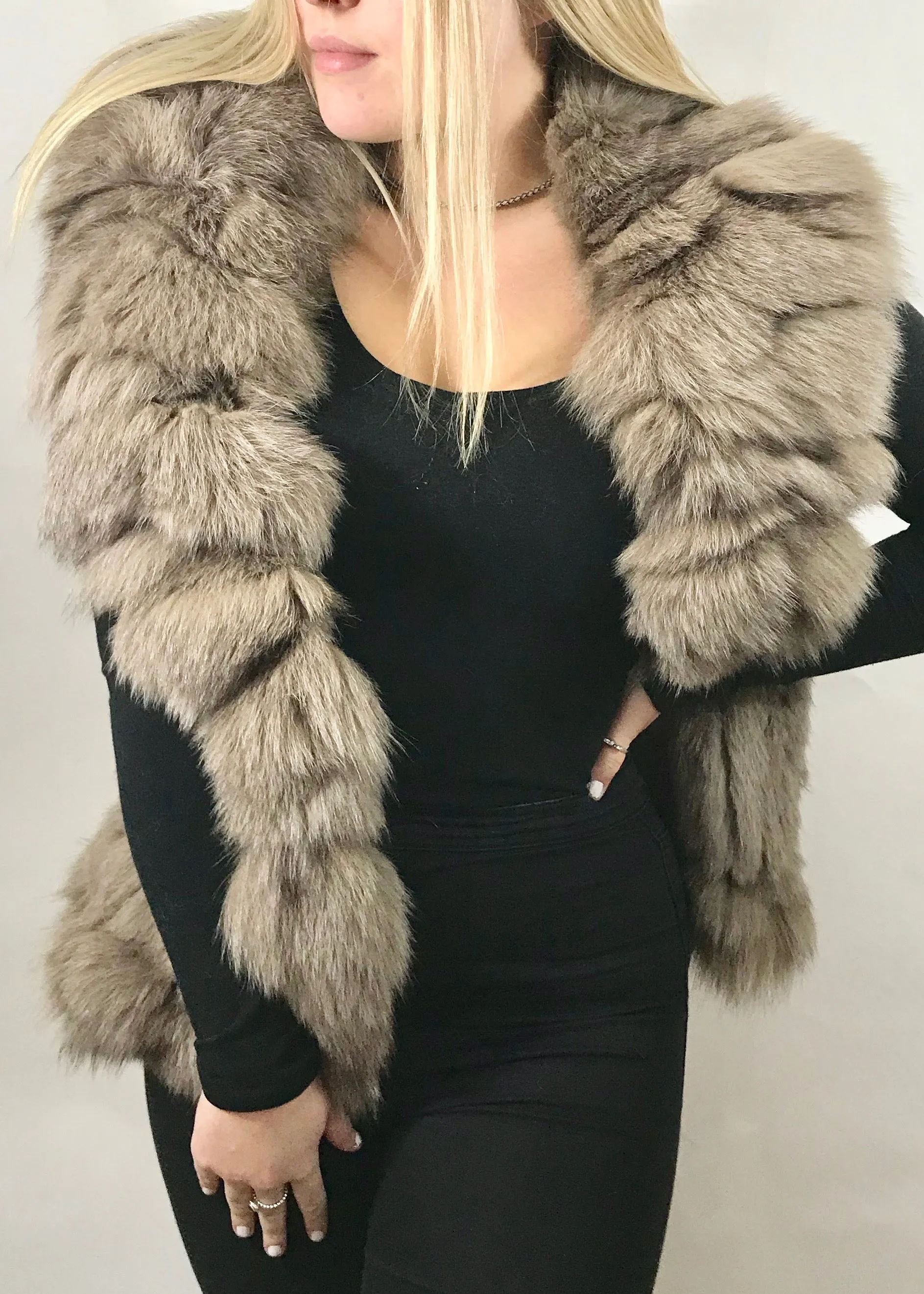 Luxury Fur Gilet in Mocha