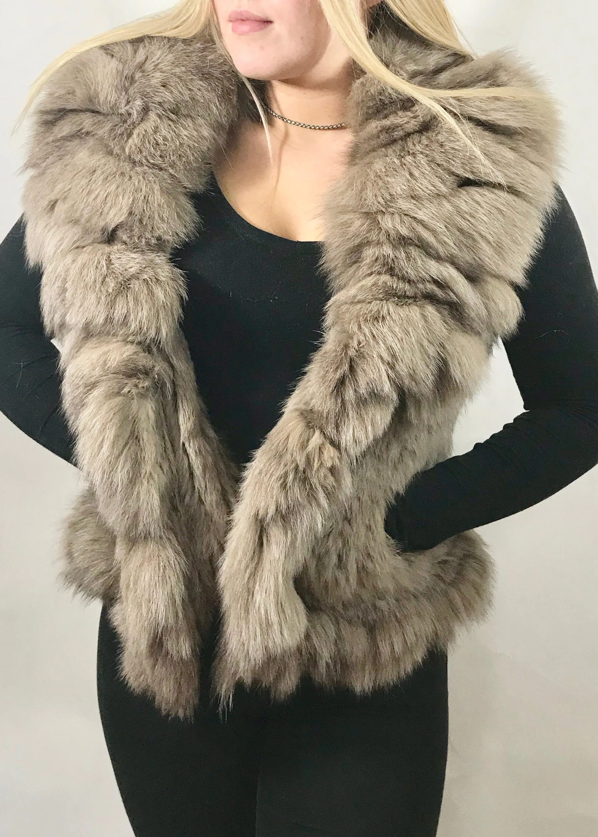 Luxury Fur Gilet in Mocha