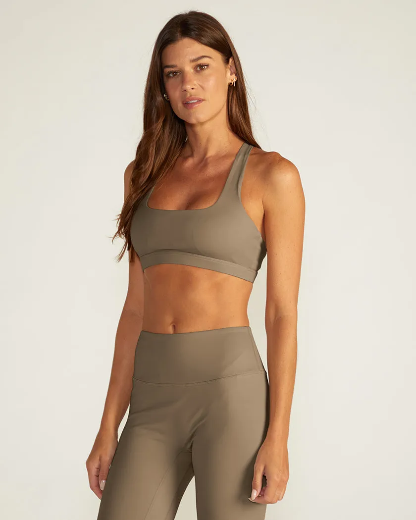 Metta Crossback Sports Bra