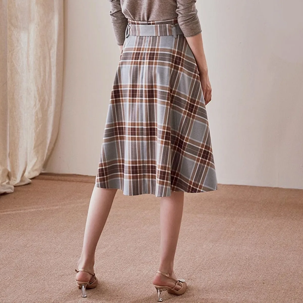 Versatile Gray Tartan Midi Skirt